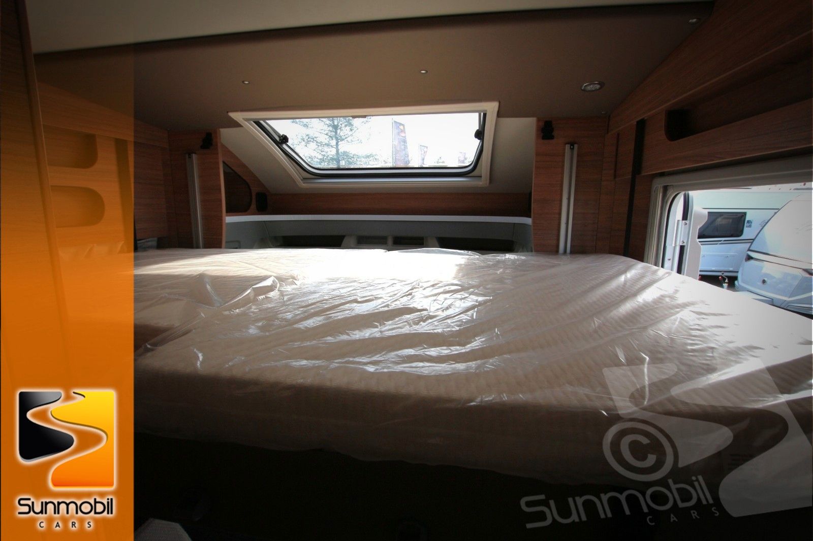 Fahrzeugabbildung Weinsberg CaraSuite 650 MEG Ford Markise Lithium Akku