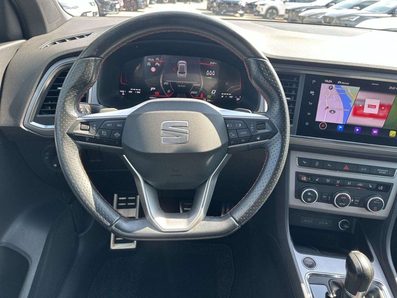 Fahrzeugabbildung SEAT ATECA FR 2.0 TSI 190 PS DSG 4Drive*AHK* - mit KI generiert/bearbeitet