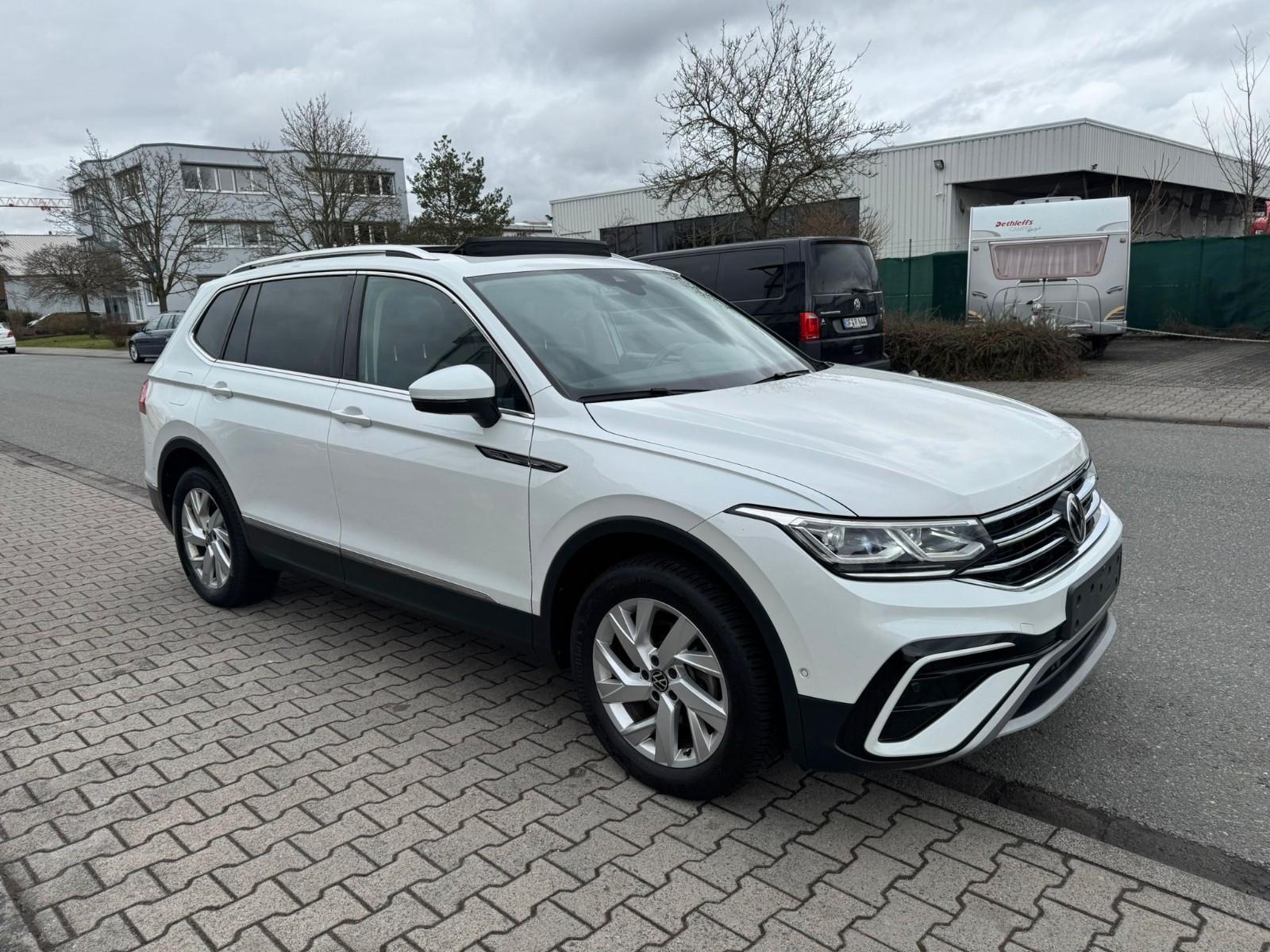 Volkswagen TiguanALLSPAC 2,0 7 SITZE DSG PANO LED KAM KEY