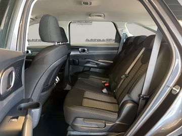KIA Sorento - 10