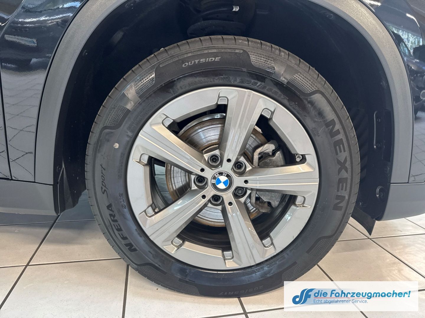 Fahrzeugabbildung BMW X1 xDrive 20 d Park-Assistent Navi Digitales Coc