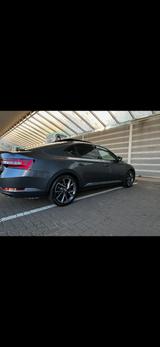 Skoda Superb 2.0 TSI 206kW DSG 4x4 SportLine SportLine - Skoda: Sportline