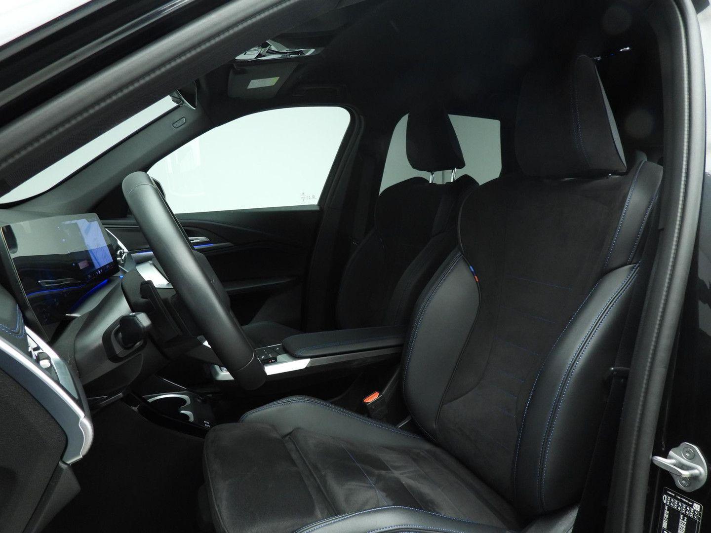 BMW X1 sDrive20i M-Sportpakket LED navi AHK, миниатюра 7