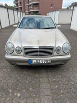 Mercedes-Benz Mercedes E320 W210 - gebrauchte Mercedes-Benz E 320 aus dem Jahr 1996