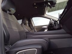Foto Nummer 10: RENAULT Austral