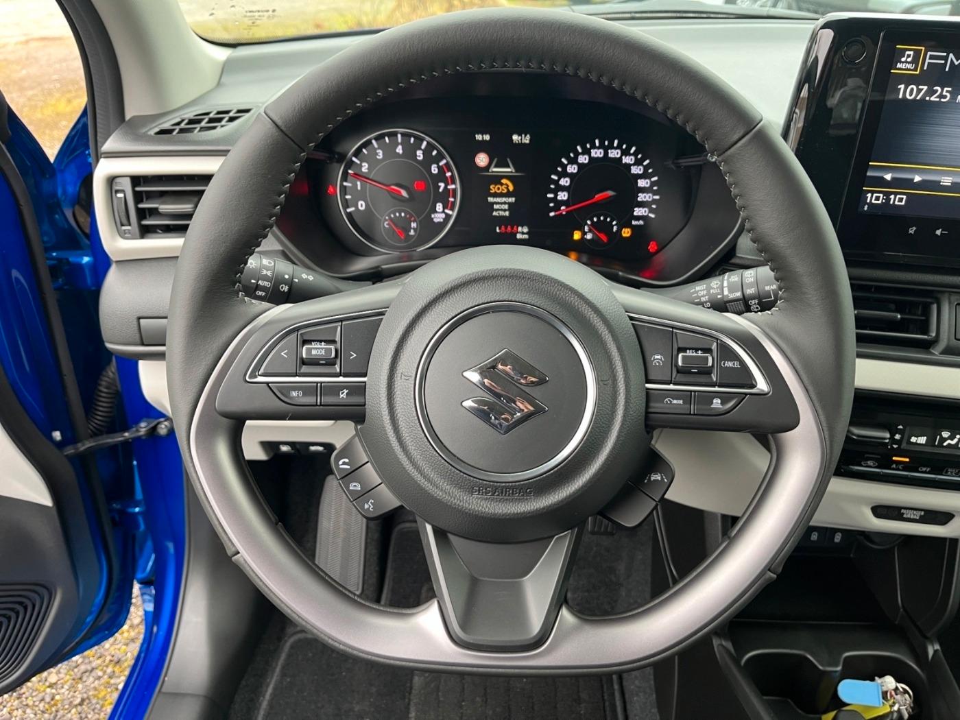 Suzuki SWIFT 1.2 COMFORT NAVI KLIMA TEMPOMAT