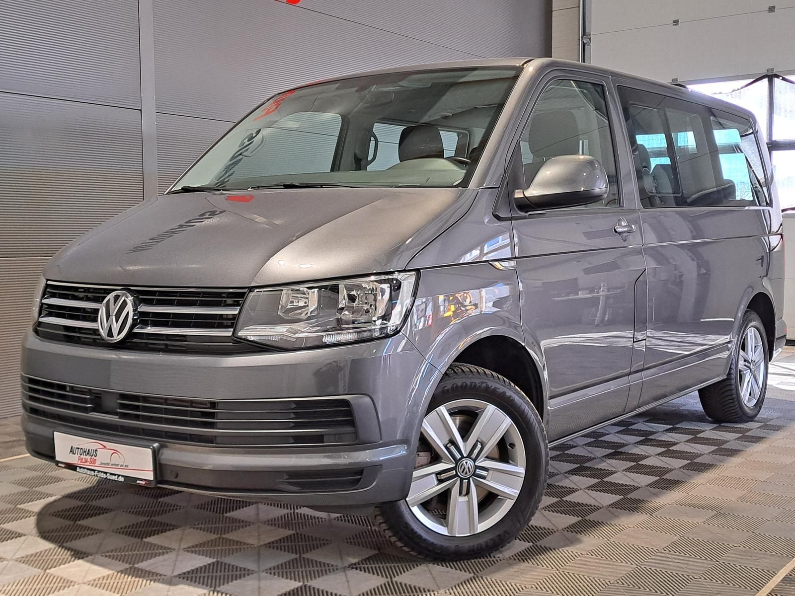 Volkswagen T6 Multivan 2.0 TSI°RFK°ACC°BT°USB°AHK°Shzg°PDC foto 5
