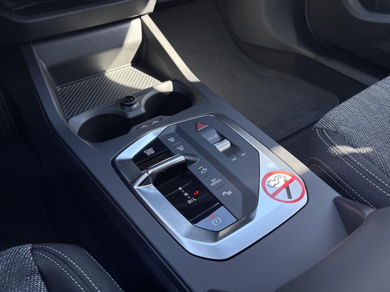 BMW 1 Series Sitzhzg vo. Parking Assistant Navi LED Klima, миниатюра 10