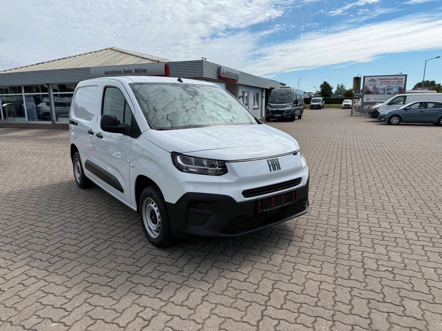 Fahrzeugabbildung Fiat Doblo M LIGHT KAWA