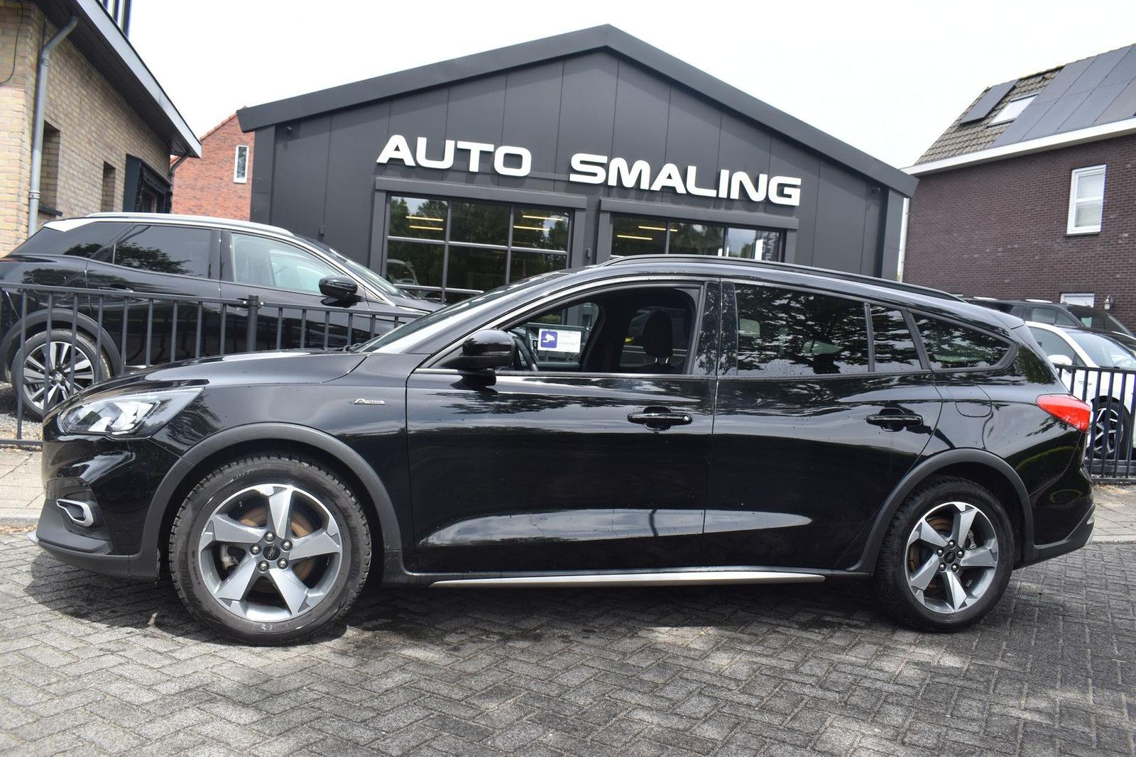 Ford Focus 1.0 Wagon Ecoboost Hybrid 155Pk X Business