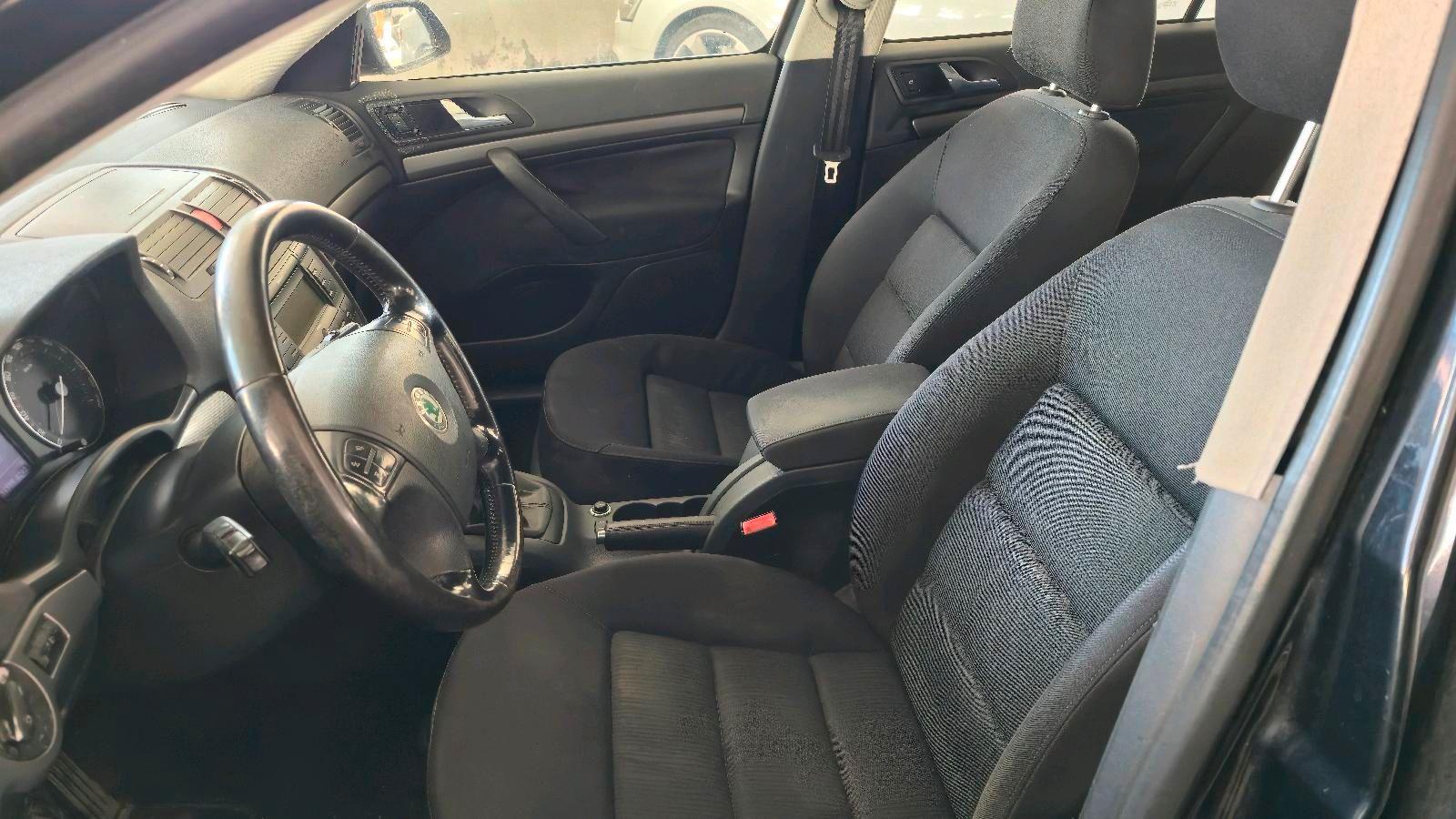 Skoda Octavia 2006 — photo 10