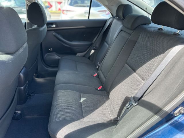 Toyota Avensis 1.8 Liftback