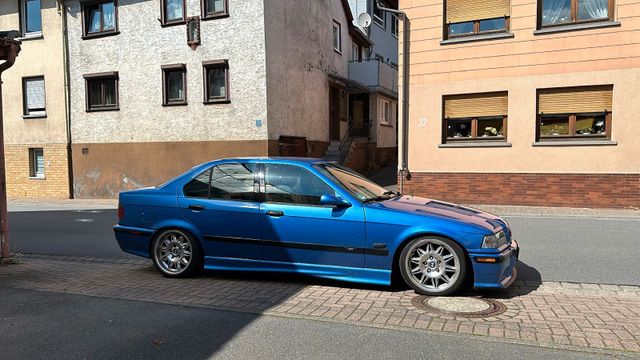 BMW E36 328 Limousine Individual M Paket E...