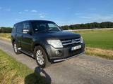 Mitsubishi Pajero - gebrauchte Mitsubishi Pajero aus dem Jahr 2011