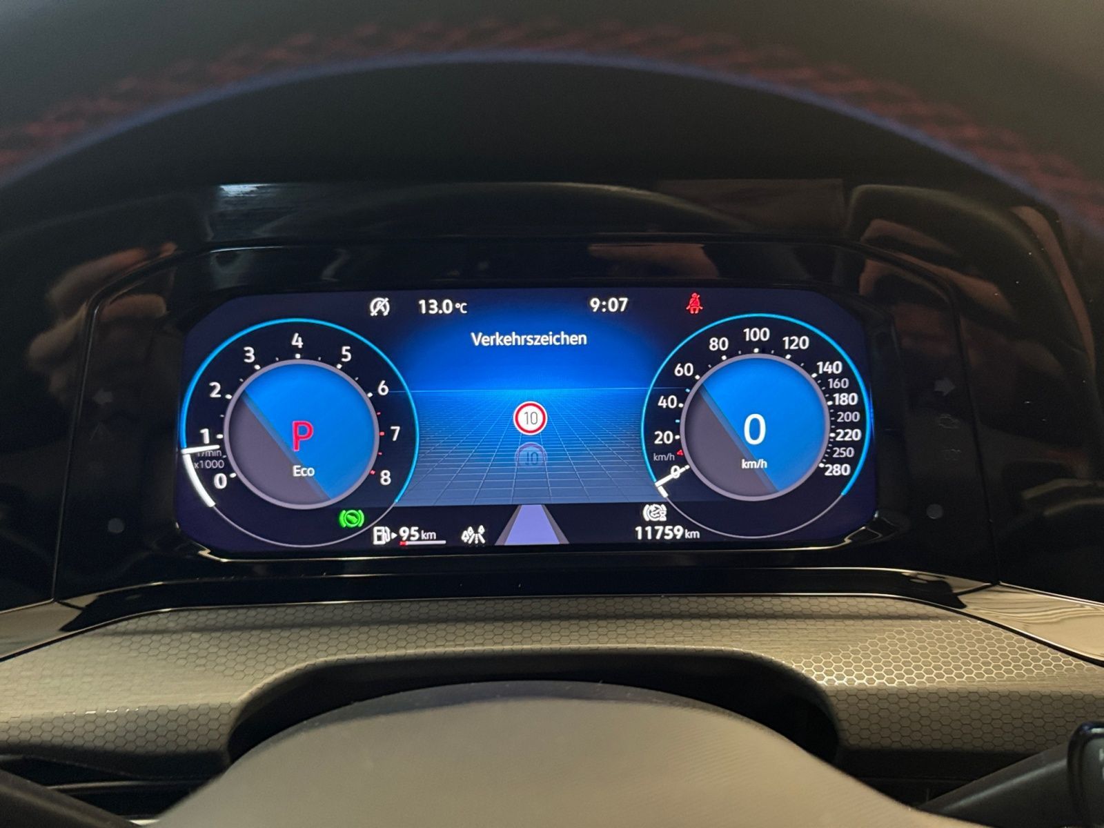 Volkswagen Golf - Bild 12