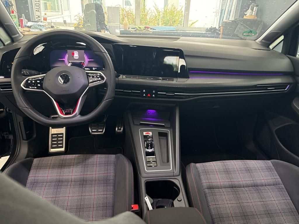 Volkswagen Golf - Bild 7