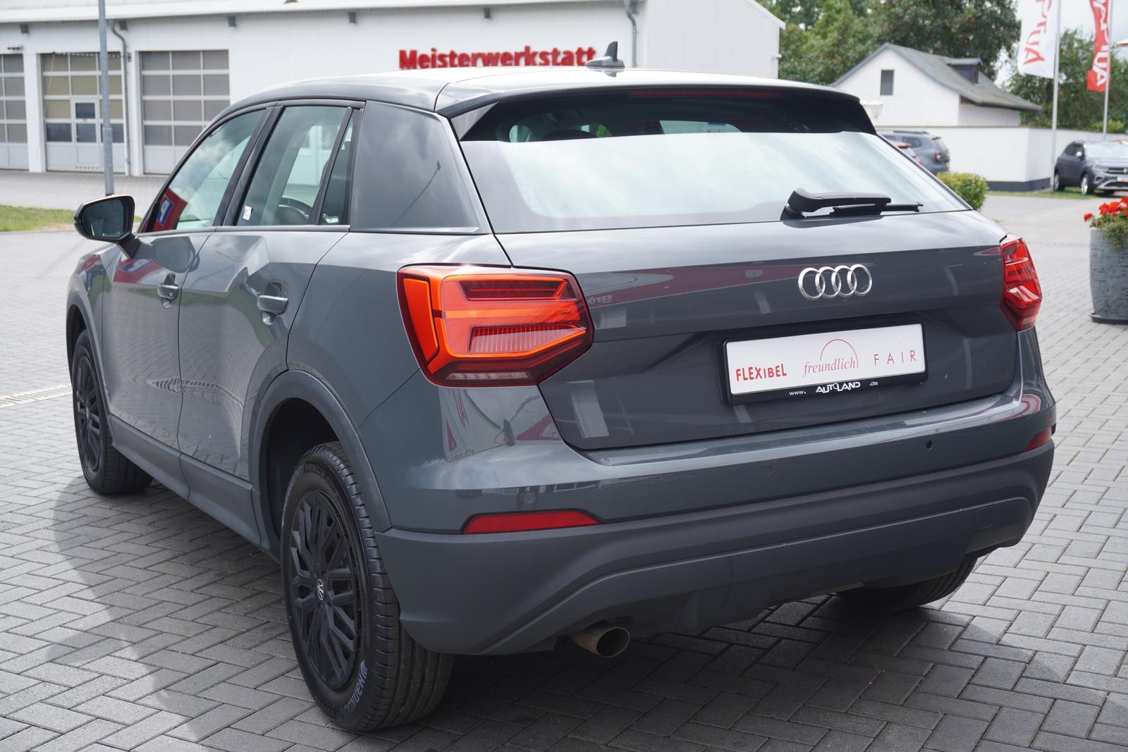 Audi Q2 1.0 TFSI LED Navi Sitzheizung Keyless-Go
