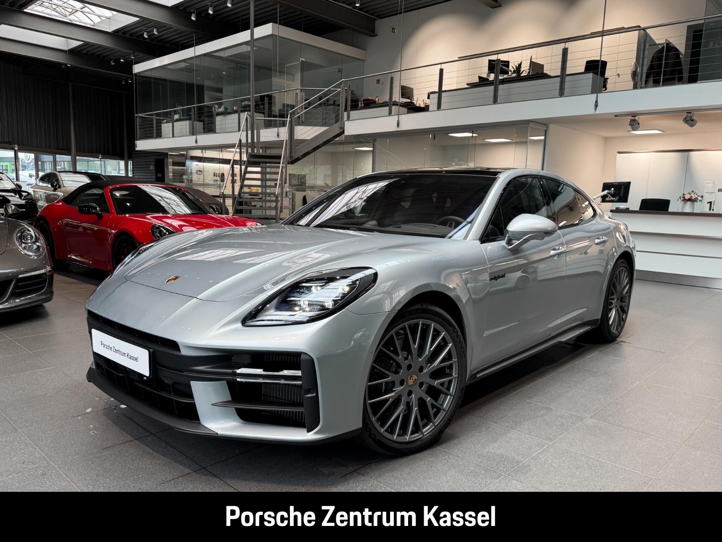 Porsche Panamera 4 E-Hybrid HA-Lenkung InnoDrive Head-Up