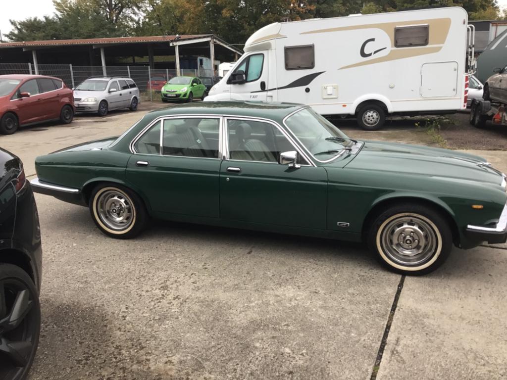 Jaguar XJ6