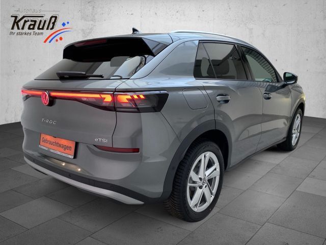 Volkswagen T-Roc 1.5 eTSI Style HUD PANO MATRIX imagem 3