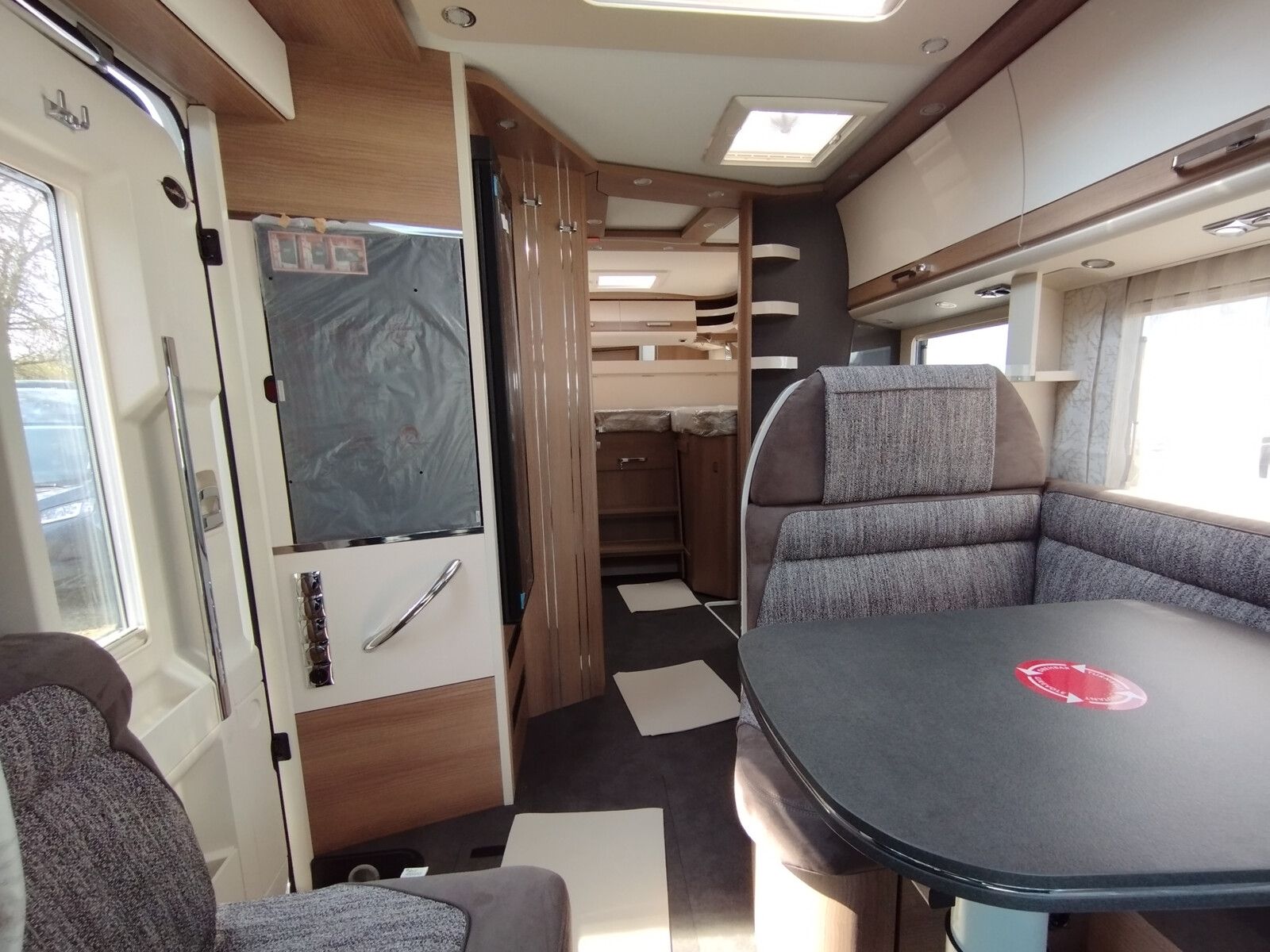 Fahrzeugabbildung Malibu T 450 RB LE comfort Dachklimaanlage geschenkt