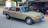 Mercedes-Benz Oldtimer 240 D,  W123, Automatik, AHK +Niveau - Mercedes-Benz 240: 240d W123
