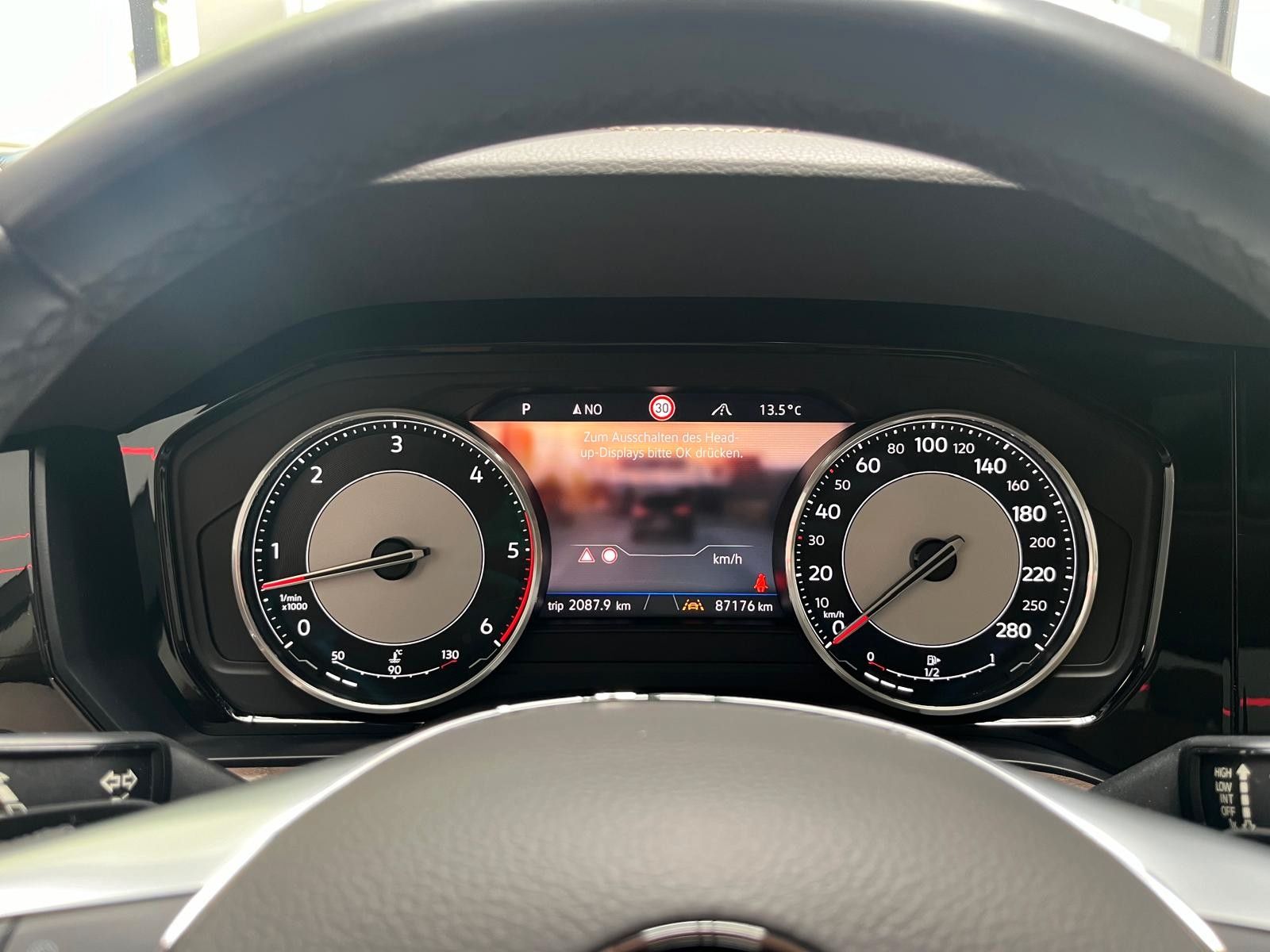 Fahrzeugabbildung Volkswagen Touareg 3.0 V6 TDI Atmosphere 4Motion*Luft*Pano*