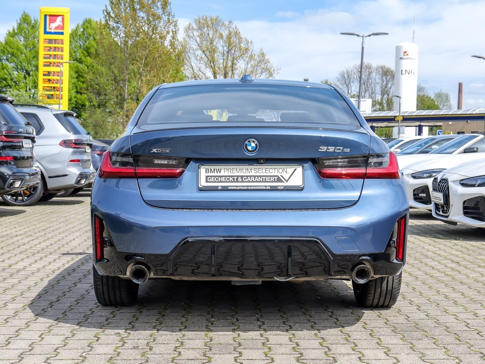 BMW 330 - Bild 12