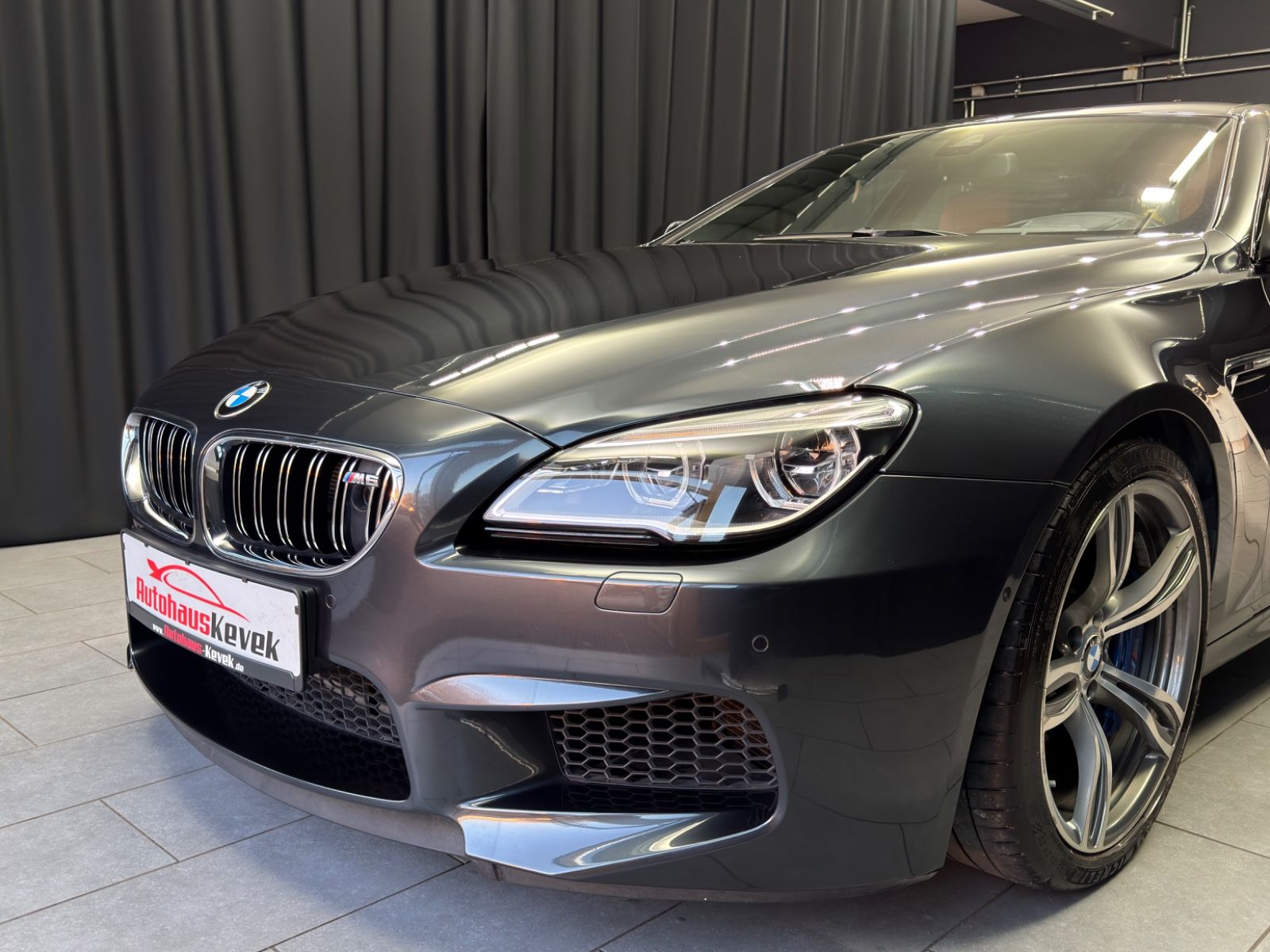 Fahrzeugabbildung BMW M6 Gran Coupe Competition|B/O|NIGHT-VISION|VOLL|