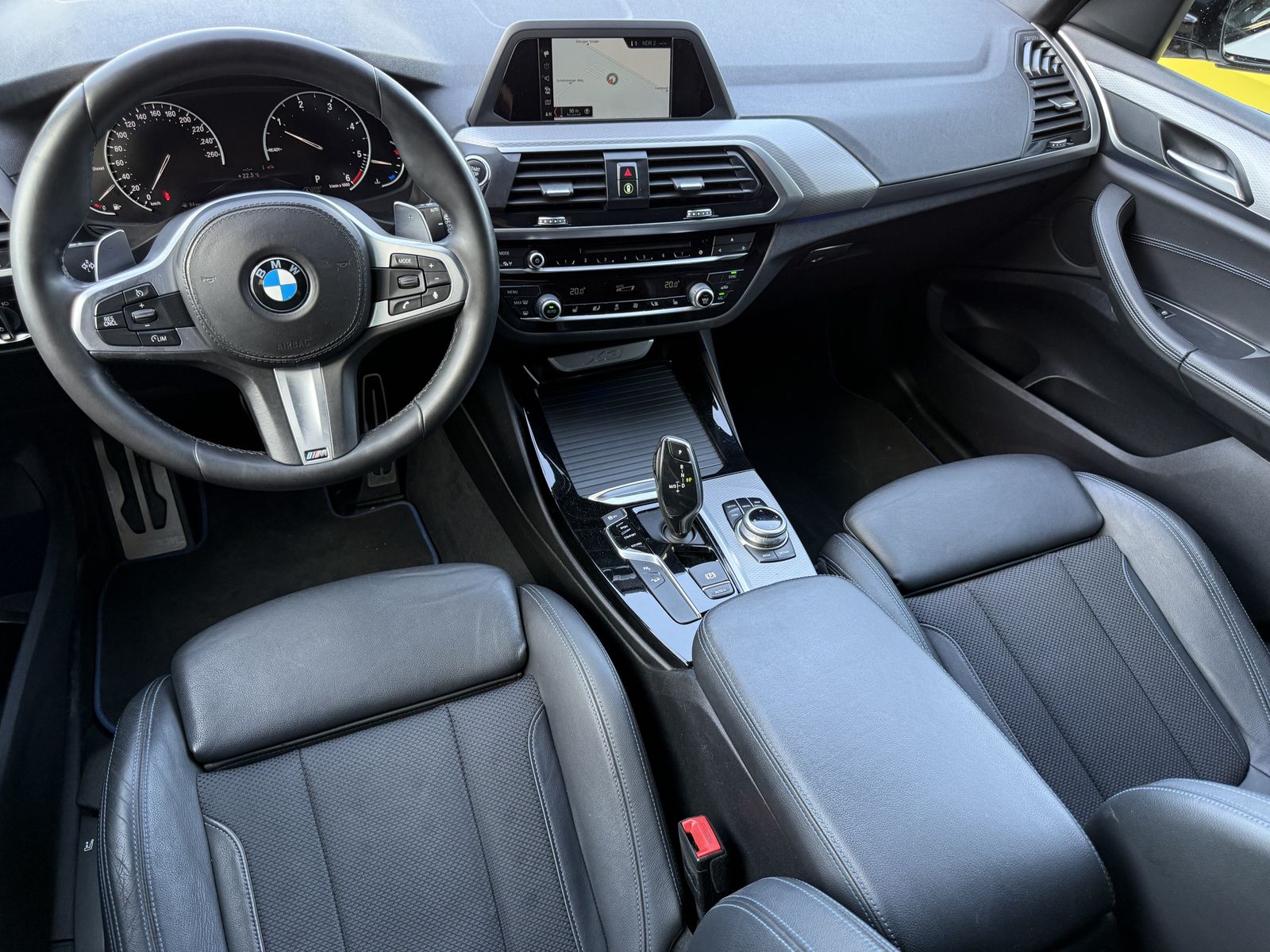 Fahrzeugabbildung BMW X3 xDrive20d M-Sport Aut. NAV+LED+PANO+20ZO+EU6