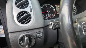 Volkswagen Tiguan - 10