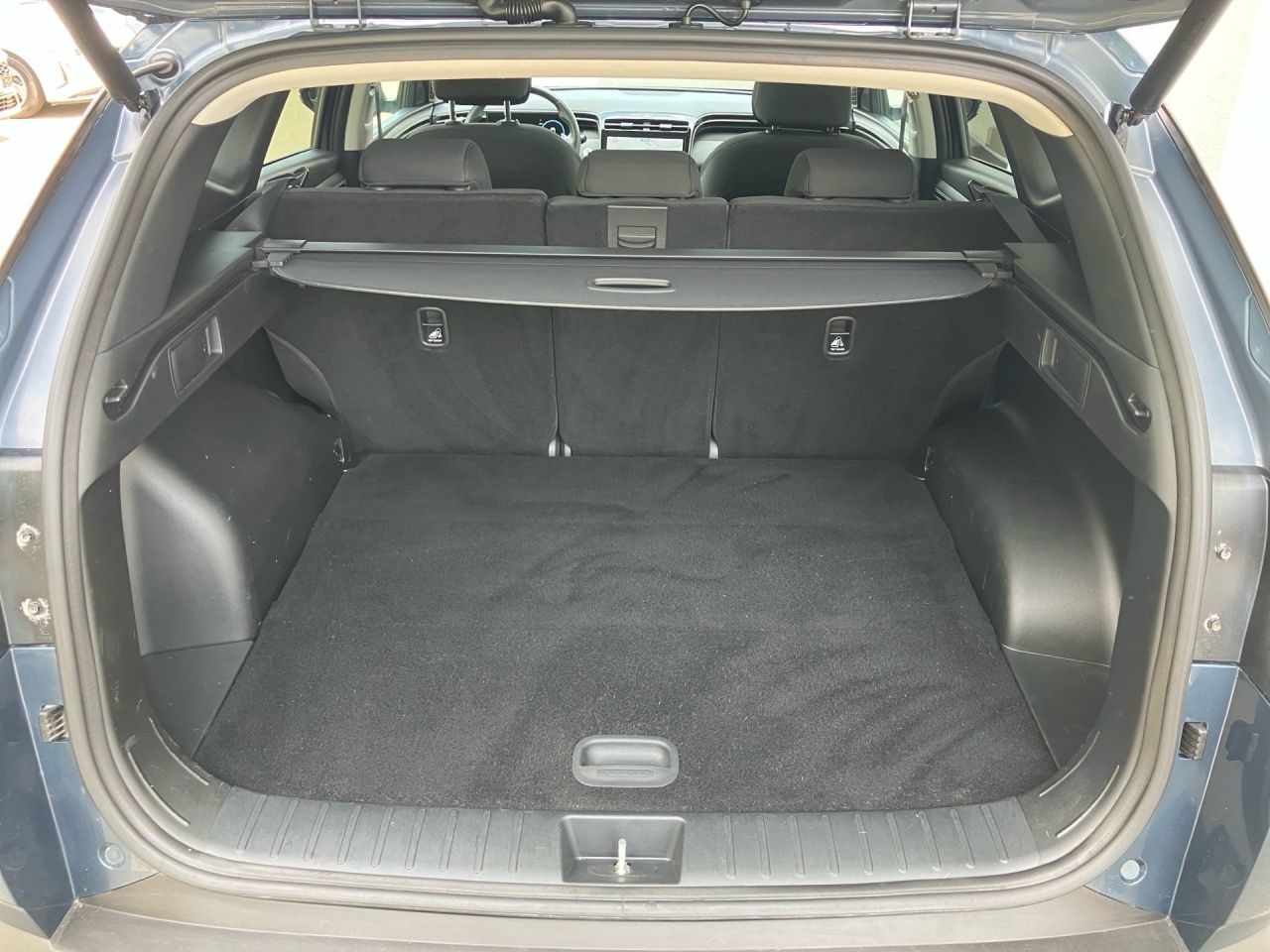 Fahrzeugabbildung Hyundai TUCSON TREND *AHK*SHZ*LHZ*NAVI*CARPLAY*PANO*