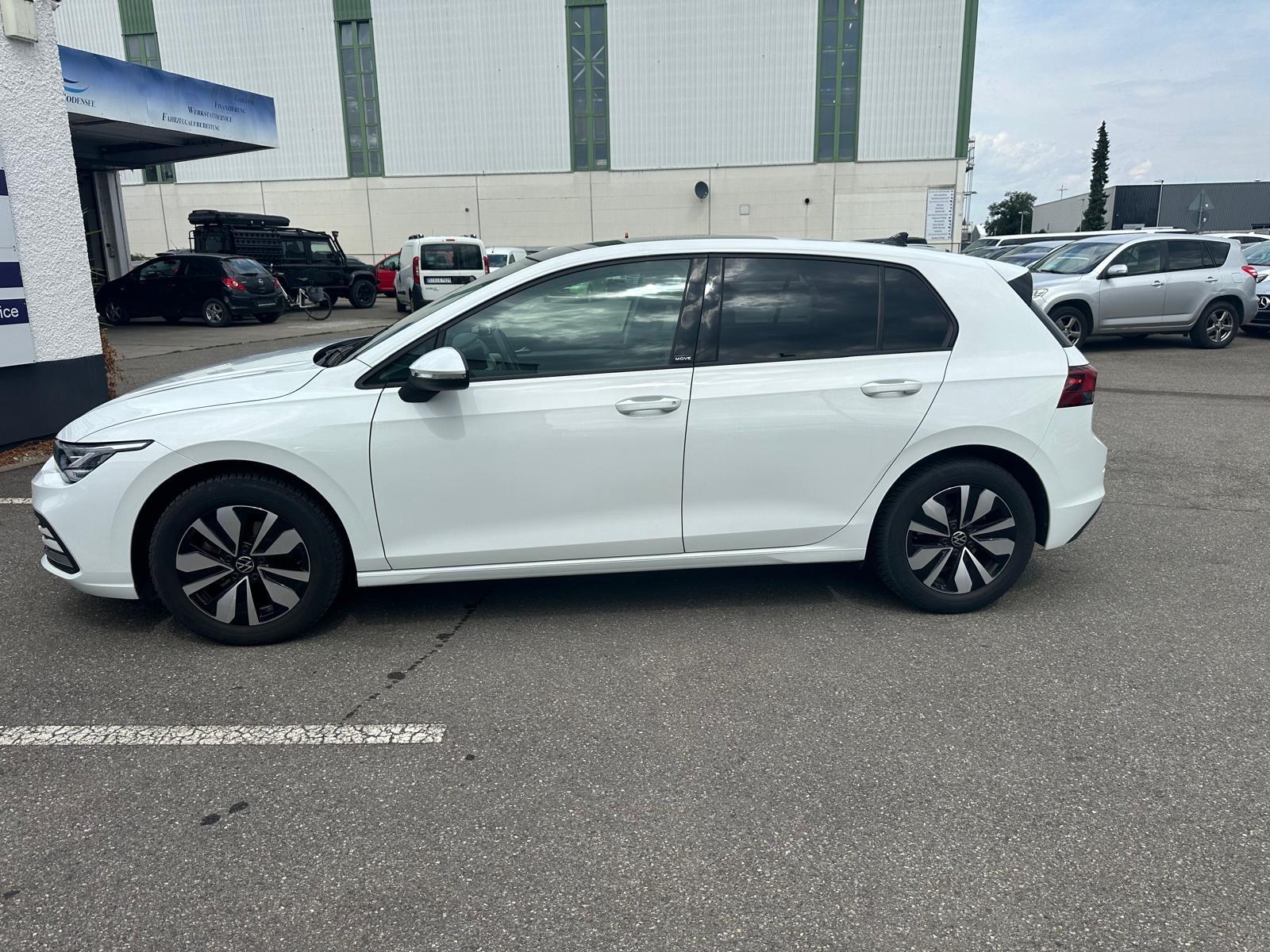 Volkswagen Golf VIII Lim. MOVE 1.5 eTSI 96kW 7-Gang DSG — 6