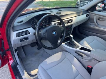 BMW 320 - 12
