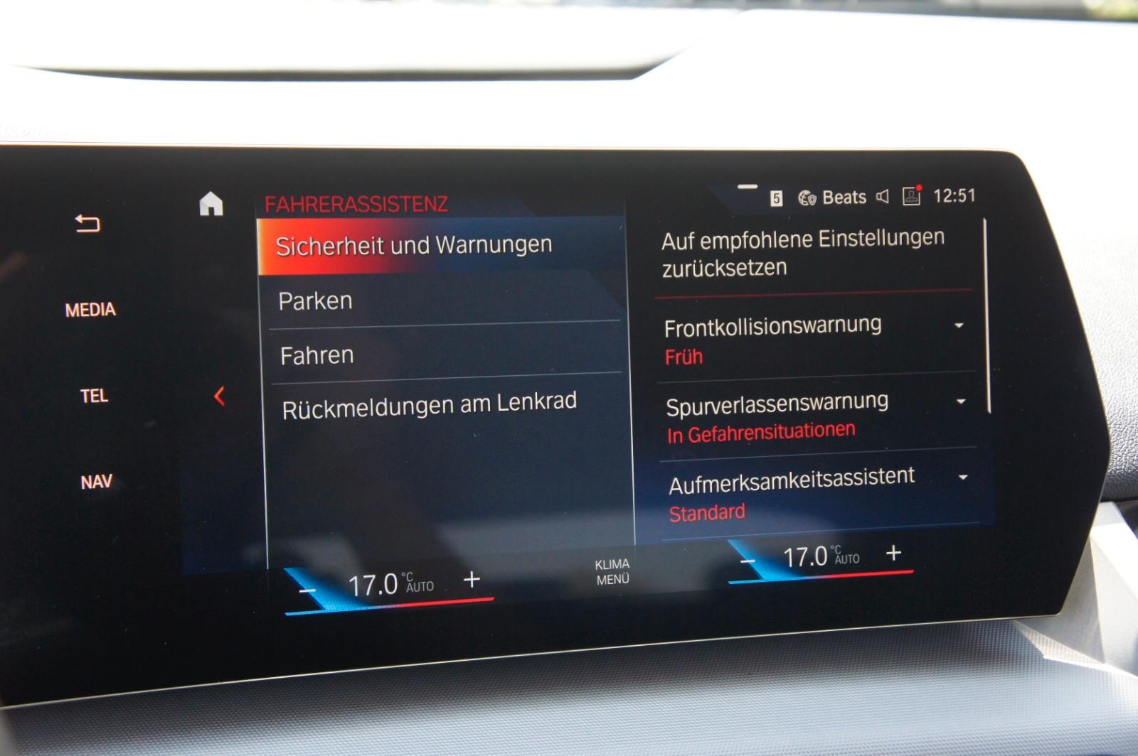 BMW 230e xDrive Active Tourer*NAV*KAM*LIVE*APP*LED