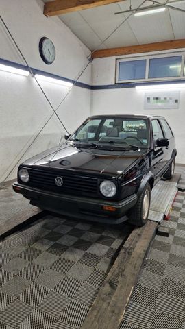 Volkswagen VW Golf 2, Oldtimer - 35 Jahre,