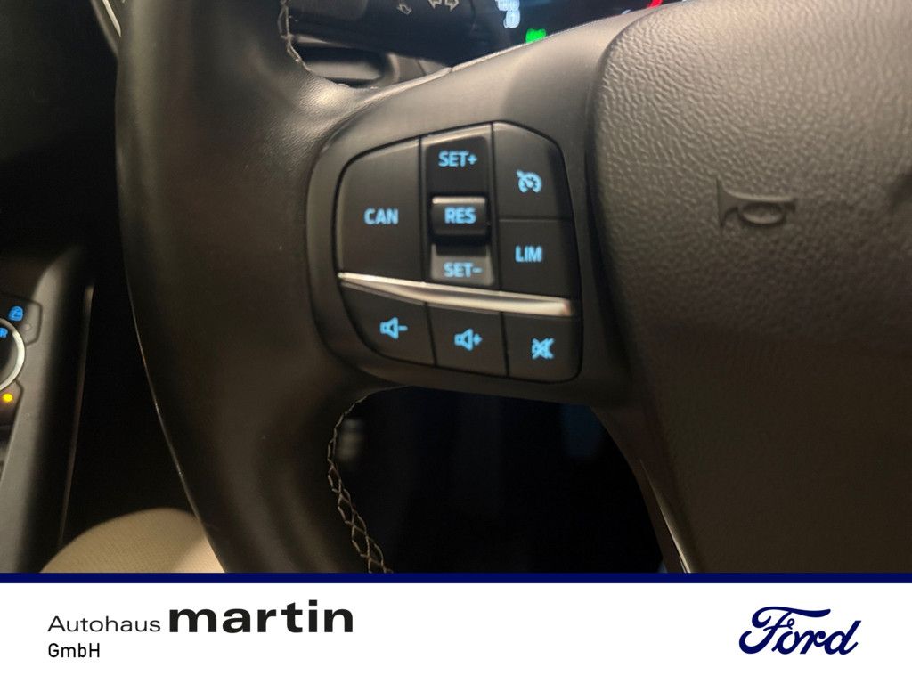 Fahrzeugabbildung Ford Puma 1.0 Titanium X NAVI B&O AKTIVSITZE LED PANO