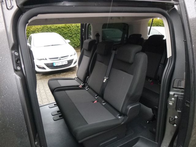 Zafira Life Selection M Diesel 9-Sitzer