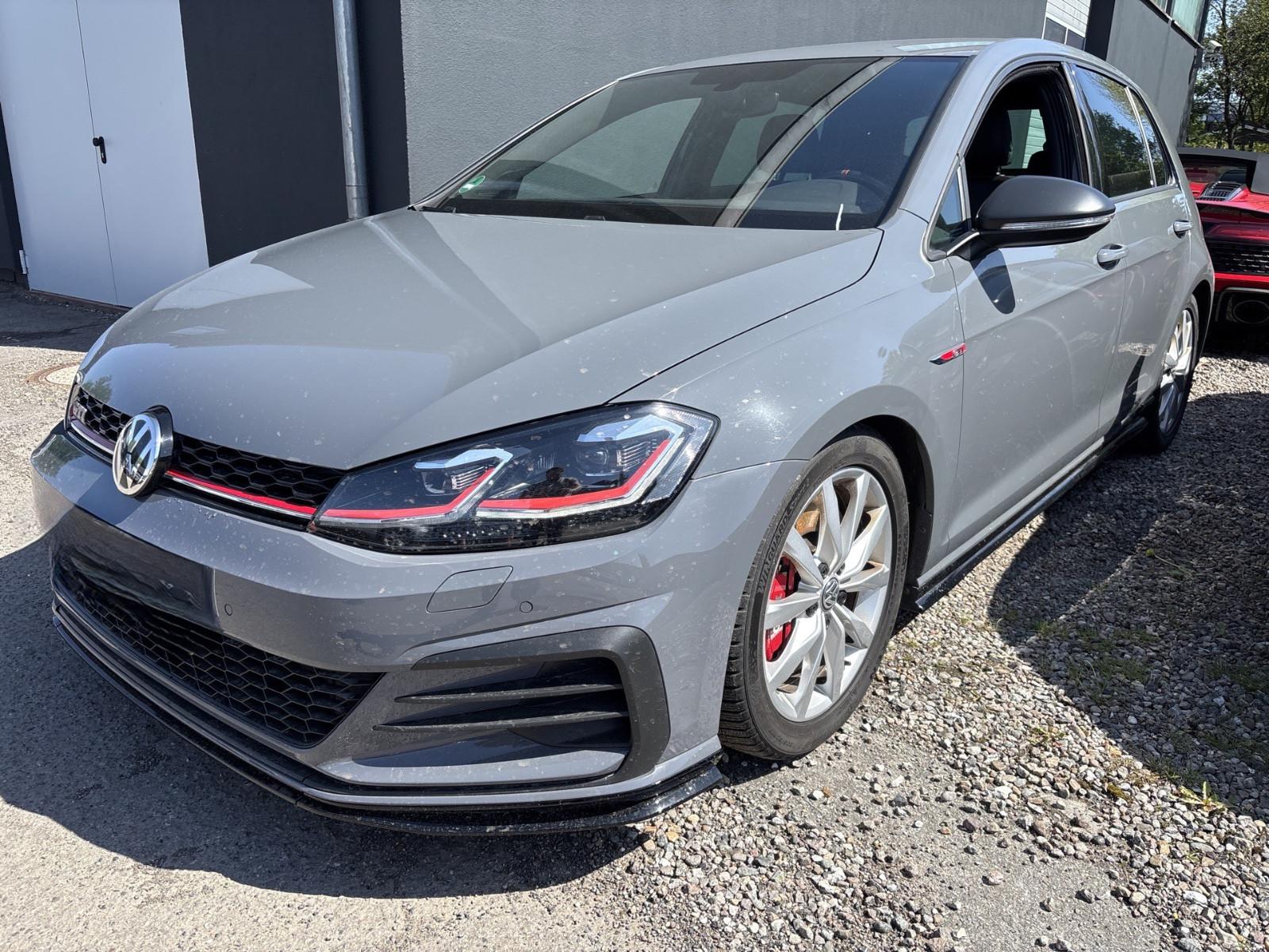 Volkswagen Golf VII Lim. GTI TSI TCR OPF Rückfahrkamera