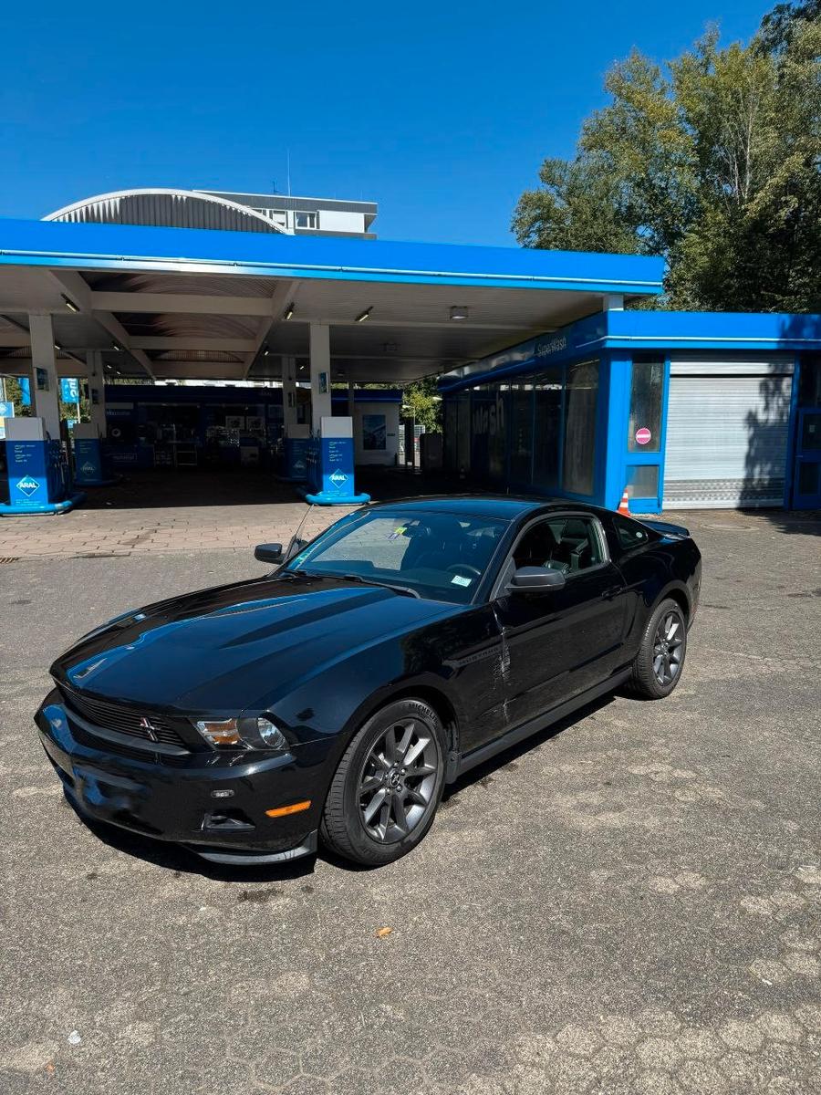 Ford Mustang (USA), Coupé