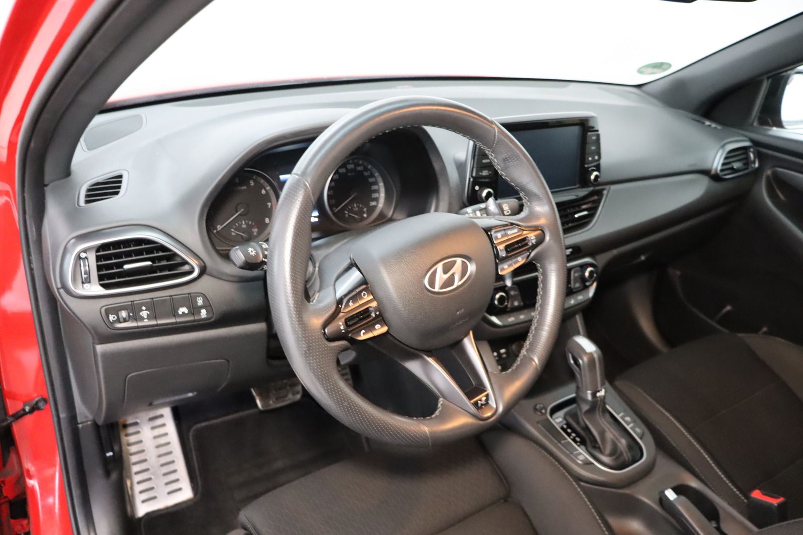 Fahrzeugabbildung Hyundai i30 1.4 T-GDI N-Line * 1. Hand Werksgarantie bis