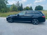 Mercedes-Benz DISTR.+;LEDER, *TOP AUSSTATTUNG;PARCTRONIC; - Mercedes-Benz C 300 in Leipzig