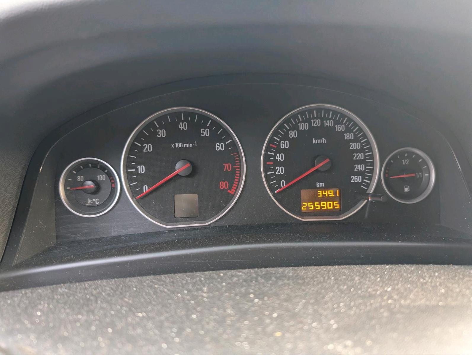 Opel Vectra 2005 — photo 10