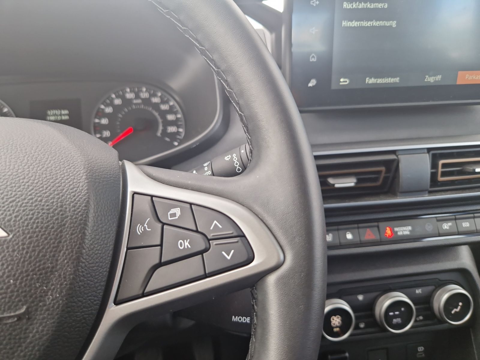 DACIA Sandero Stepway Extreme+ Navi Kamera Handsfree – Bild 28