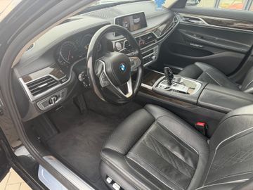 BMW 730 - 10