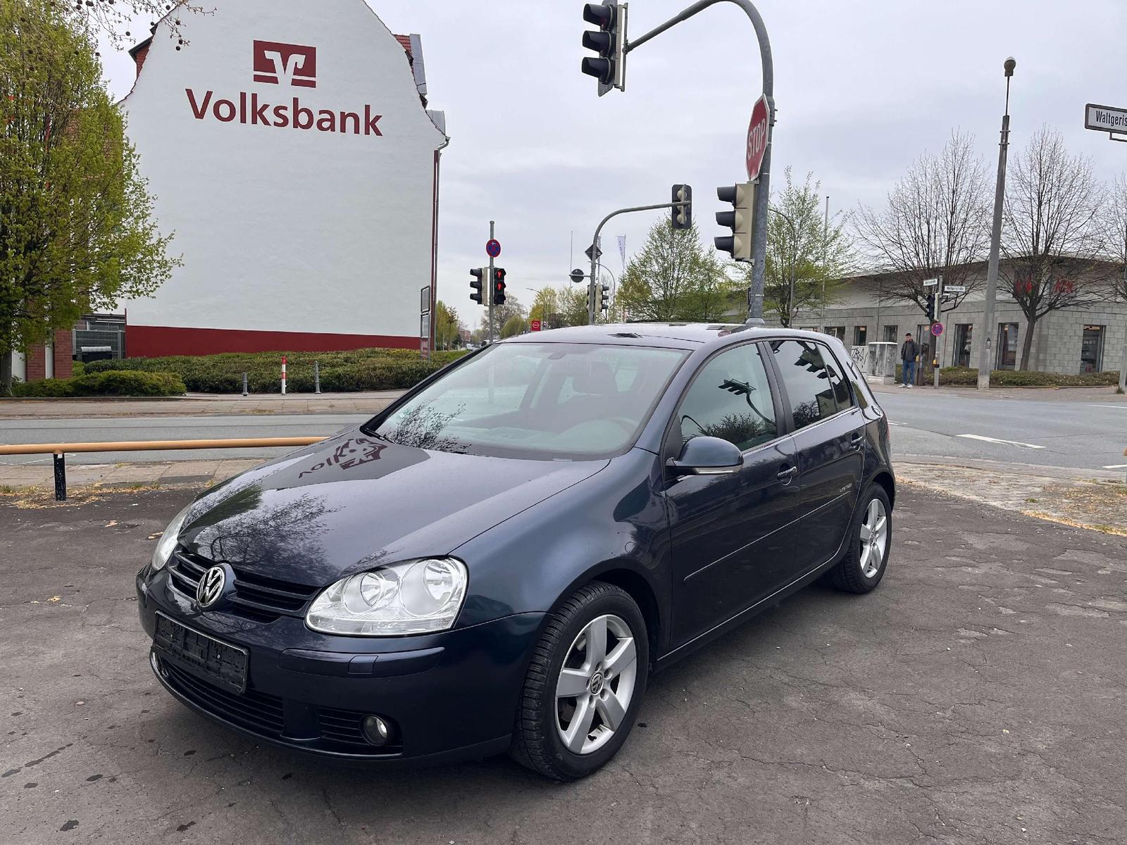 Volkswagen Golf UNITED*TEMPOMAT*SHZ*KLIMATRONIC*TÜV/AU*02/2