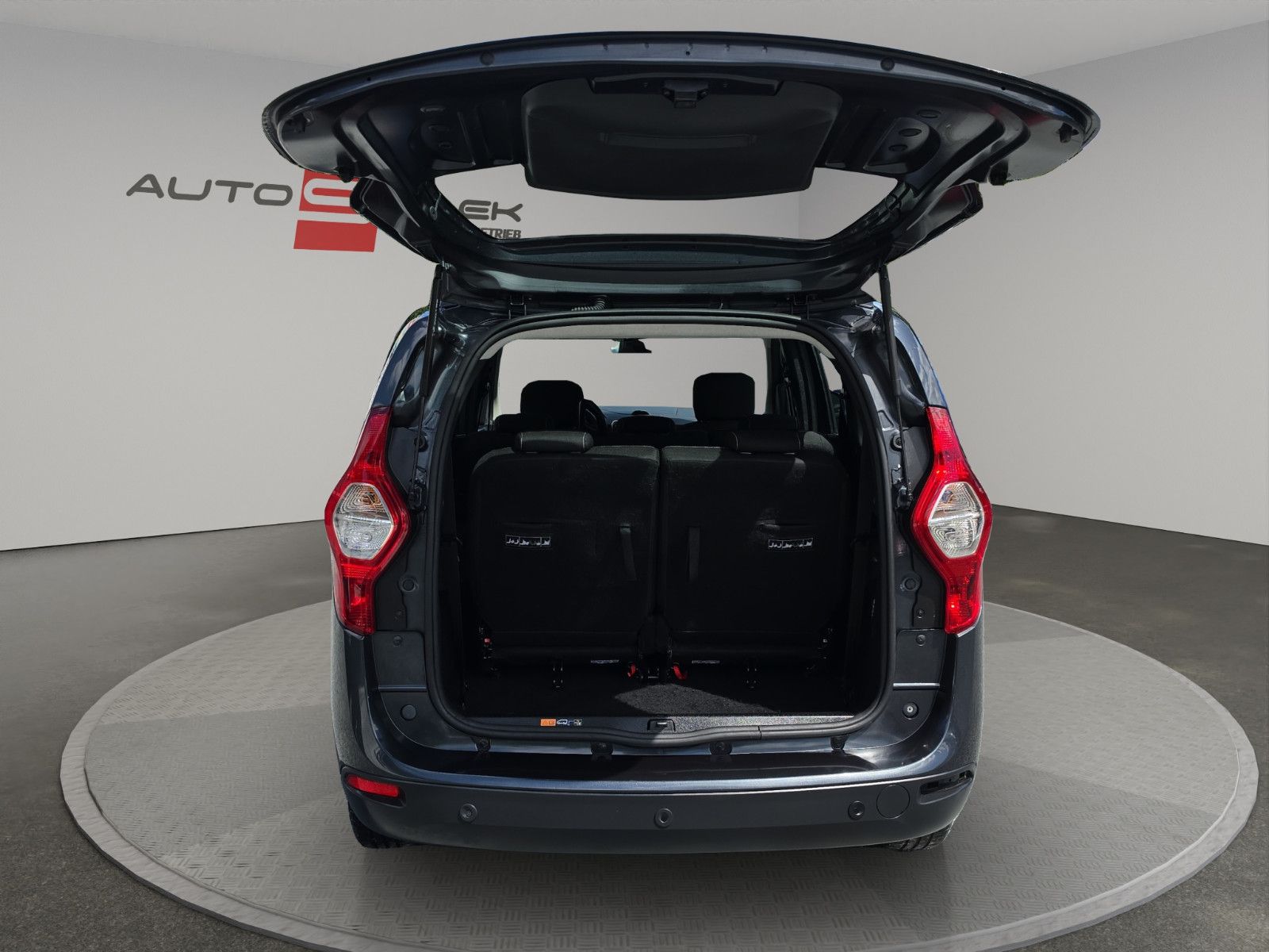 Fahrzeugabbildung Dacia Lodgy Comfort 7x Sitzer Navigation Tempomat