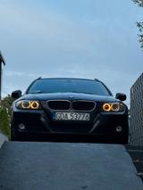 BMW Ich verkaufe BMW 320 2.0 Diesel 135KW 2010... - BMW 135 mit Diesel-Antrieb