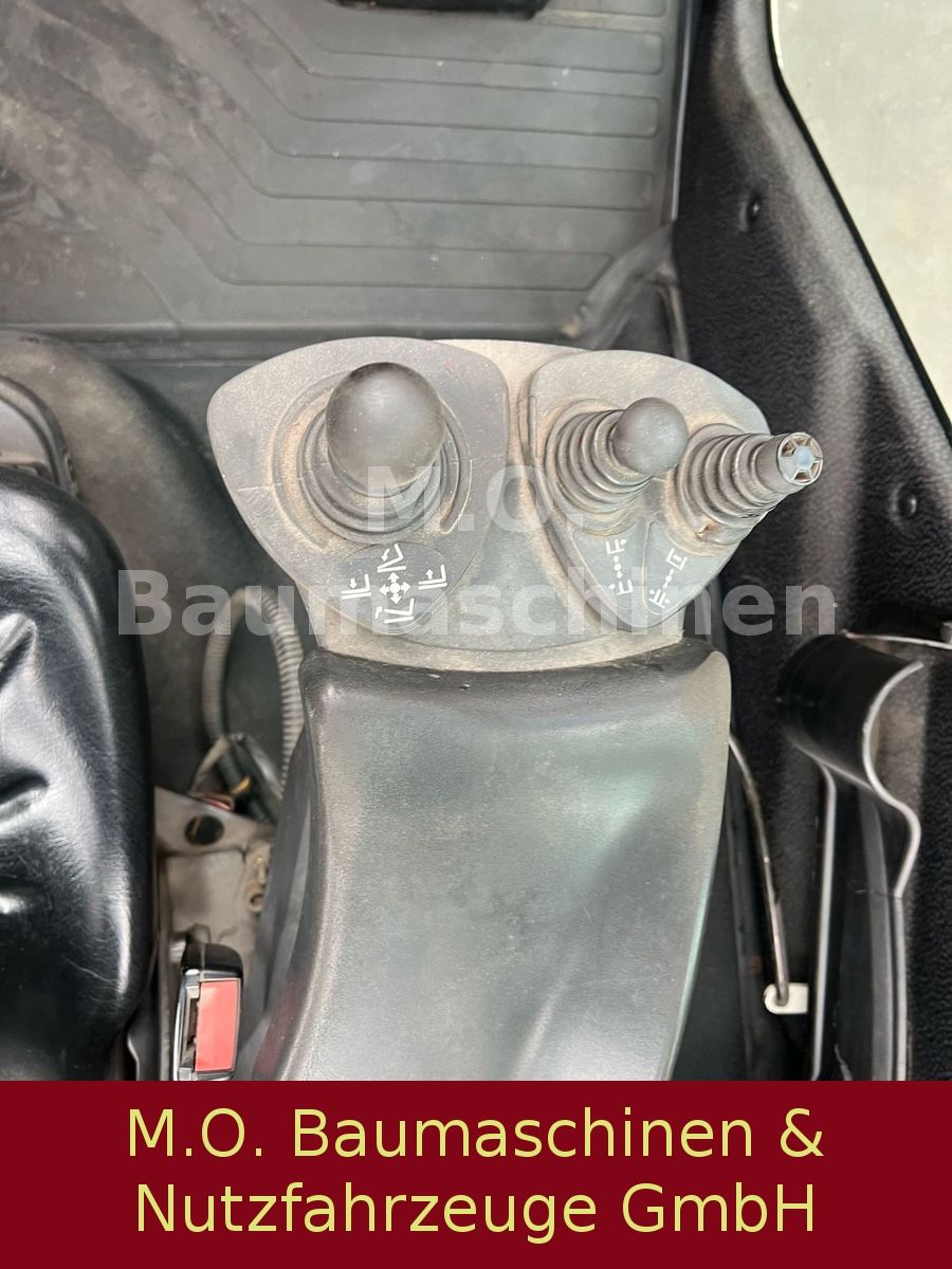 Fahrzeugabbildung Linde H 40 D  /Ballenzange / SS /ZV/ Duplex/4t/4m/