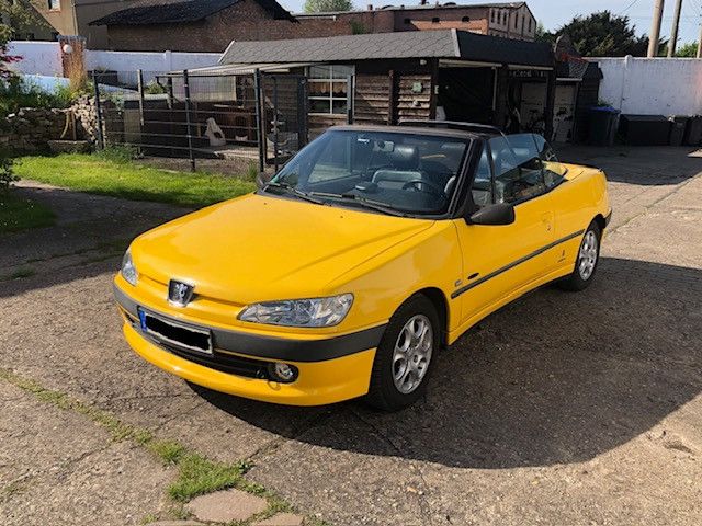 Peugeot 306